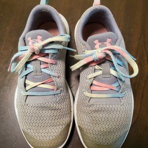 Girls Under Armour Sneakers Size 13